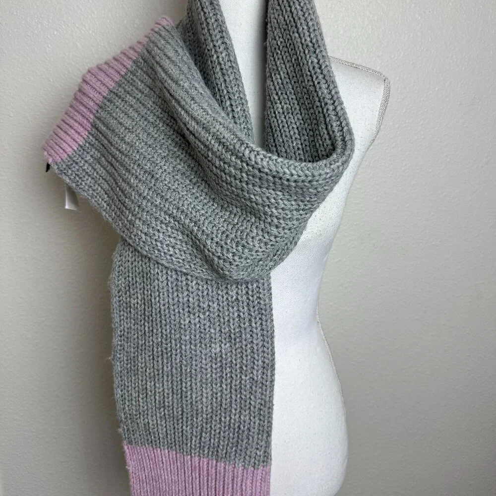 Winter Knit  Scarf  Gray & Pink
